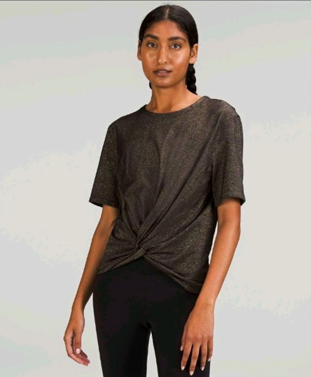 Lululemon Crescent T-Shirt *Spark Metallic Size 2 Black Gold Limited Edition